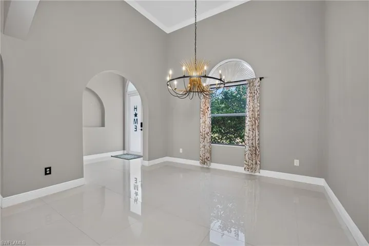 1360 29th St Sw, Naples, Florida 34117