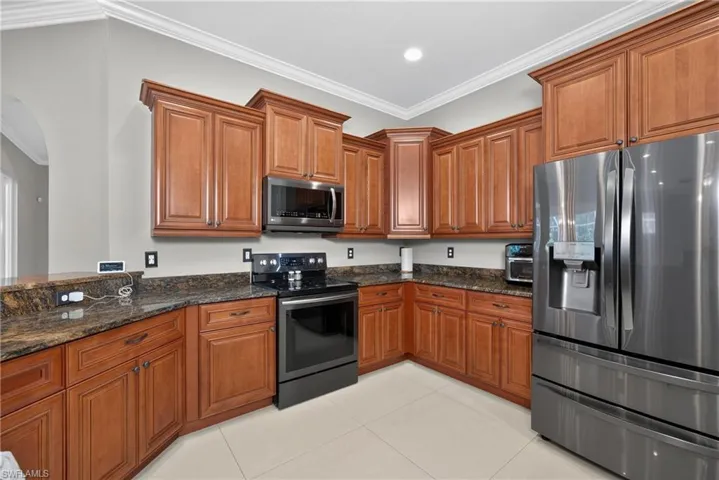 1360 29th St Sw, Naples, Florida 34117