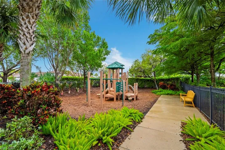 8321  Lucello N TER, Naples, FL 34114