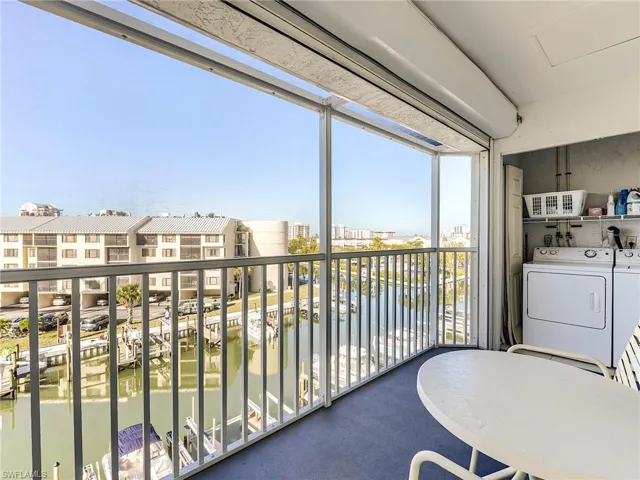 4581 Bay Beach Ln 482, Fort Myers Beach, Florida 33931