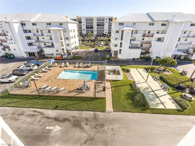 4581 Bay Beach Ln 482, Fort Myers Beach, Florida 33931