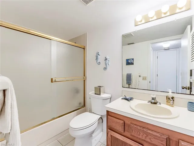 4581 Bay Beach Ln 482, Fort Myers Beach, Florida 33931