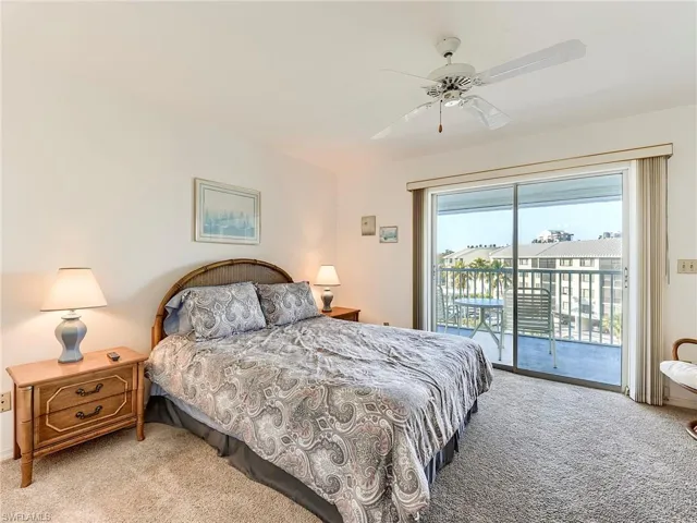 4581 Bay Beach Ln 482, Fort Myers Beach, Florida 33931