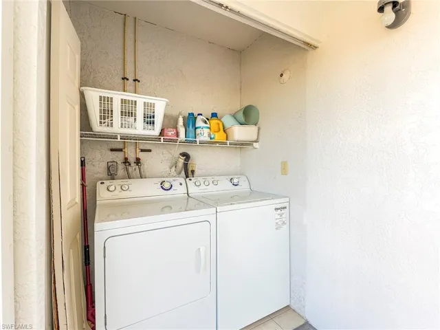 4581 Bay Beach Ln 482, Fort Myers Beach, Florida 33931