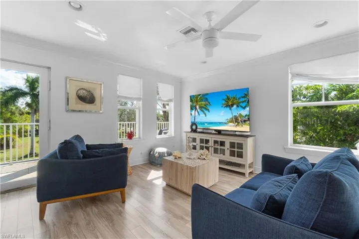 719 Park Ave, Naples, Florida 34110
