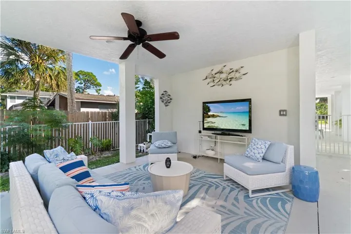 719 Park Ave, Naples, Florida 34110