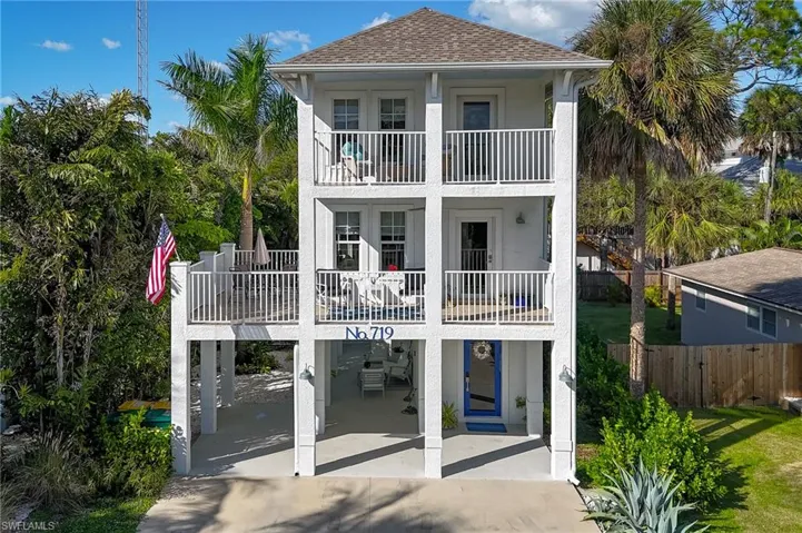 719 Park Ave, Naples, Florida 34110