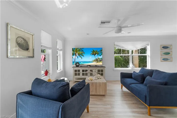 719 Park Ave, Naples, Florida 34110