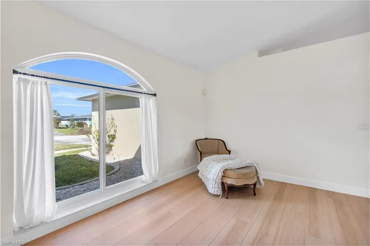 1406 Se 34th St, Cape Coral Fl 33904