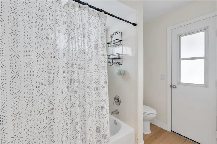 1406 Se 34th St, Cape Coral Fl 33904