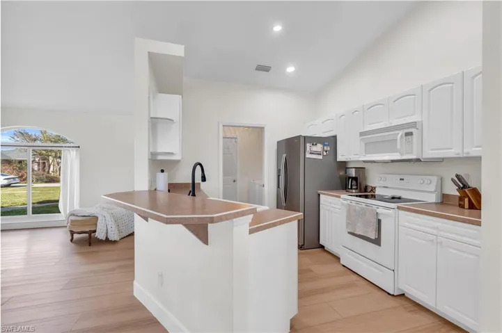 1406 Se 34th St, Cape Coral Fl 33904