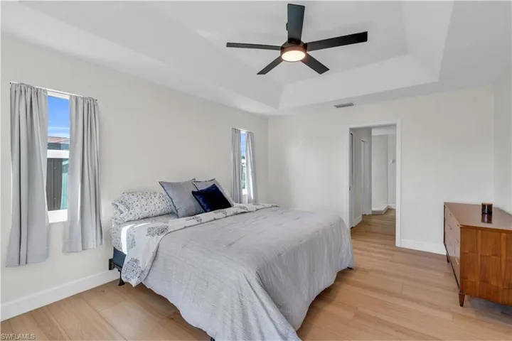 1406 Se 34th St, Cape Coral Fl 33904