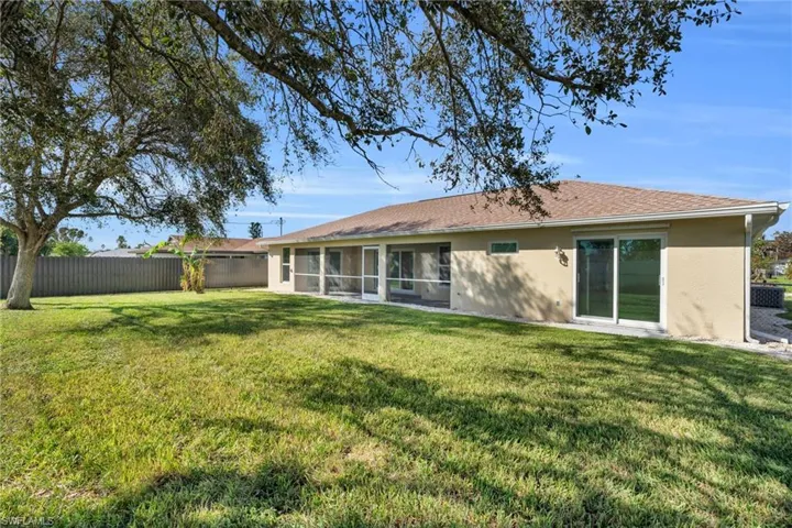 1406 Se 34th St, Cape Coral Fl 33904