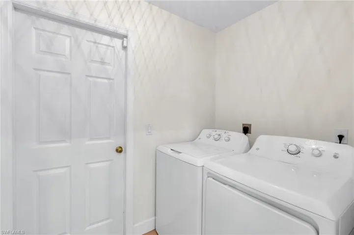 1406 Se 34th St, Cape Coral Fl 33904