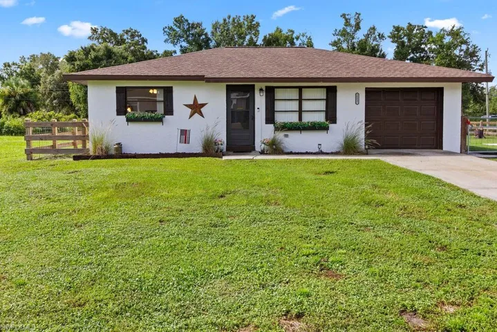 30097 Elm Rd, Punta Gorda, Florida 33982