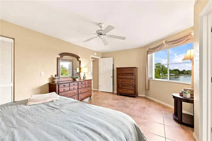 2671 Citrus Lake Dr 306, Naples, Florida 34109
