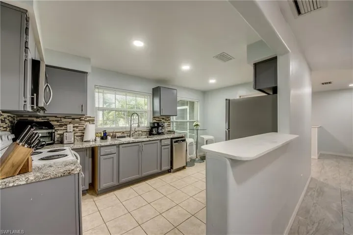 510 Sw 51st Ter, Cape Coral, Florida 33914