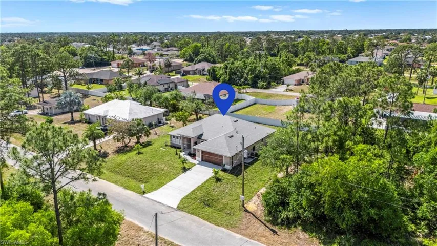 3821  18th W ST, Lehigh Acres, FL 33971