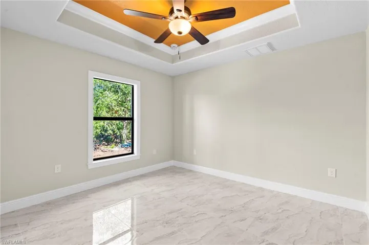 3821  18th W ST, Lehigh Acres, FL 33971