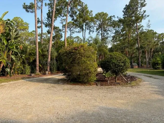 5075 Teak Wood Dr, Naples, Florida 34119
