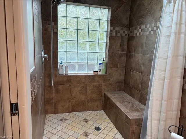 5075 Teak Wood Dr, Naples, Florida 34119