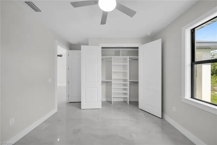 400 W 8th St, Lehigh Acres, Florida 33972