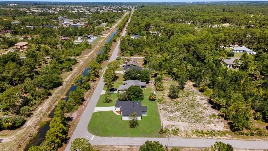400 W 8th St, Lehigh Acres, Florida 33972