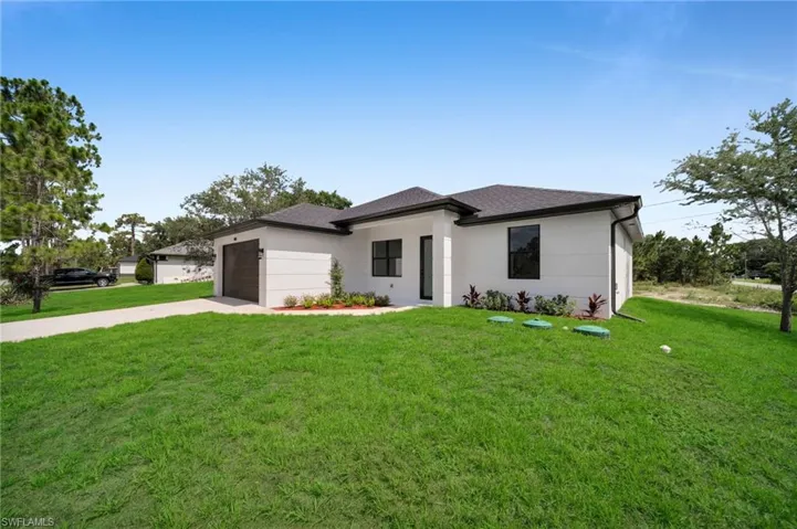 400 W 8th St, Lehigh Acres, Florida 33972