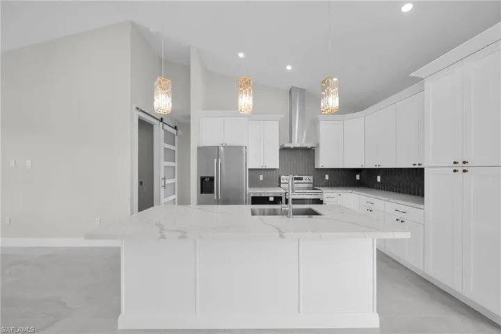 400 W 8th St, Lehigh Acres, Florida 33972