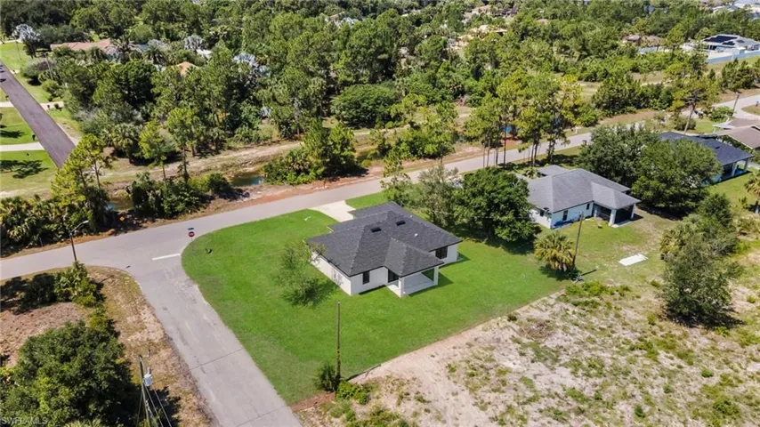 400 W 8th St, Lehigh Acres, Florida 33972