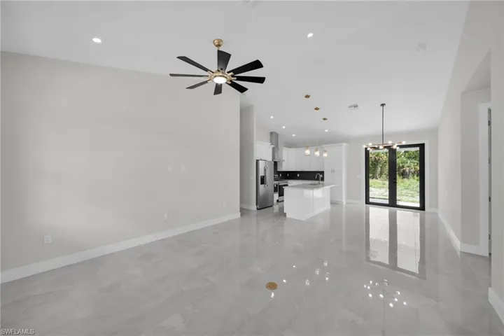 400 W 8th St, Lehigh Acres, Florida 33972