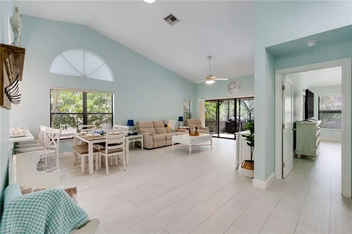 6661 Rolland Ct, Fort Myers, Florida 33908