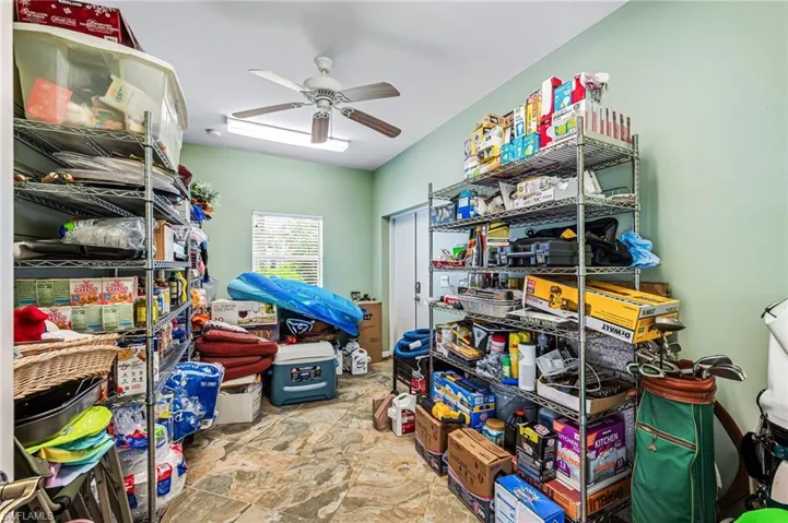 Air condition storage/bonus room