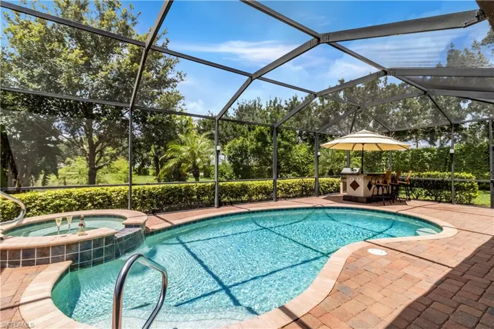 2029  Mandarin  LN, Naples, FL 34120