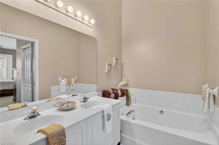 314 Stella Maris Dr S, Naples, Florida 34114