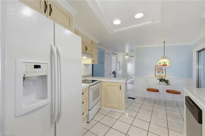 502  Pine Tree  CT, North Fort Myers, FL 33917