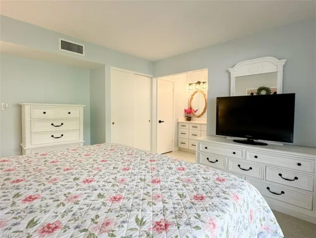788  Park Shore  DR, Naples, FL 34103