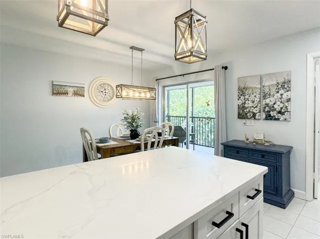 788  Park Shore  DR, Naples, FL 34103