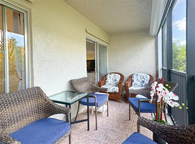 788  Park Shore  DR, Naples, FL 34103