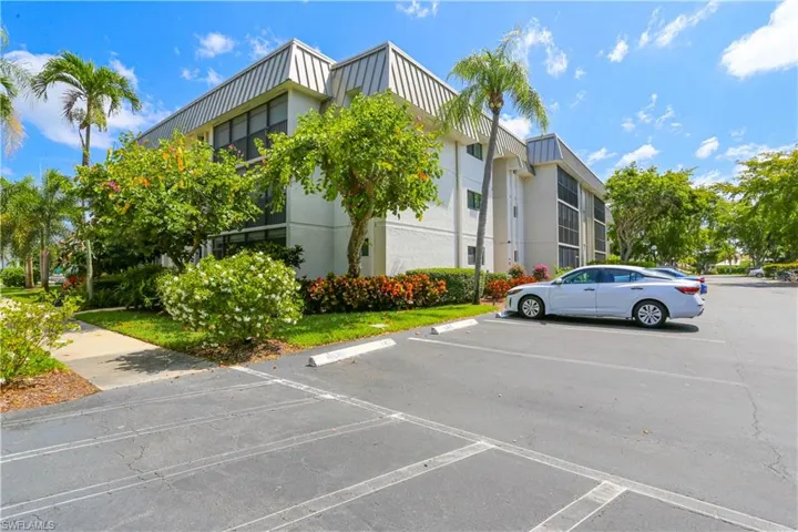 788  Park Shore  DR, Naples, FL 34103