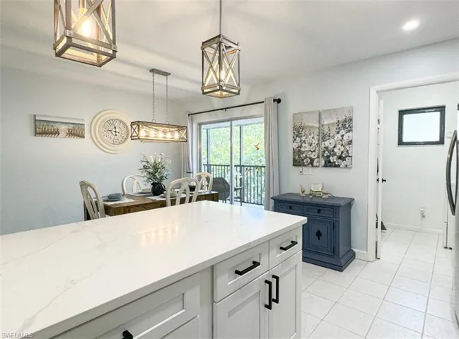 788  Park Shore  DR, Naples, FL 34103