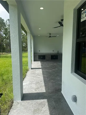 811 Hamilton Ave, Lehigh Acres, Florida 33972