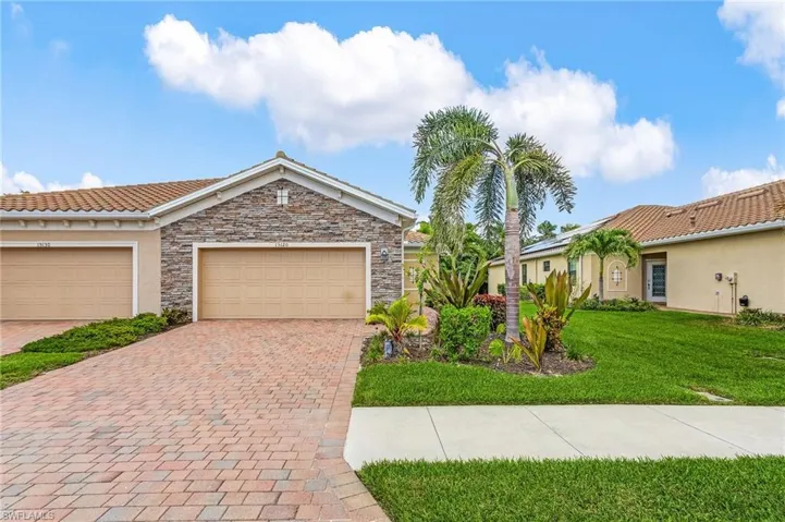 15120 Cortona Way, Fort Myers, Florida 33908