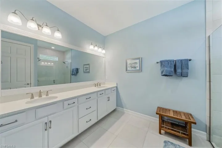 14517  Stern  WAY, Naples, FL 34114