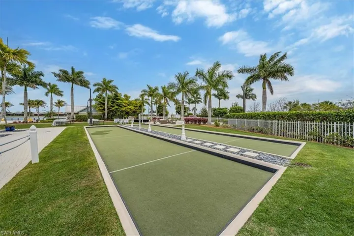 14517  Stern  WAY, Naples, FL 34114