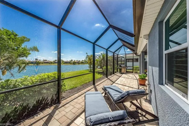14517  Stern  WAY, Naples, FL 34114