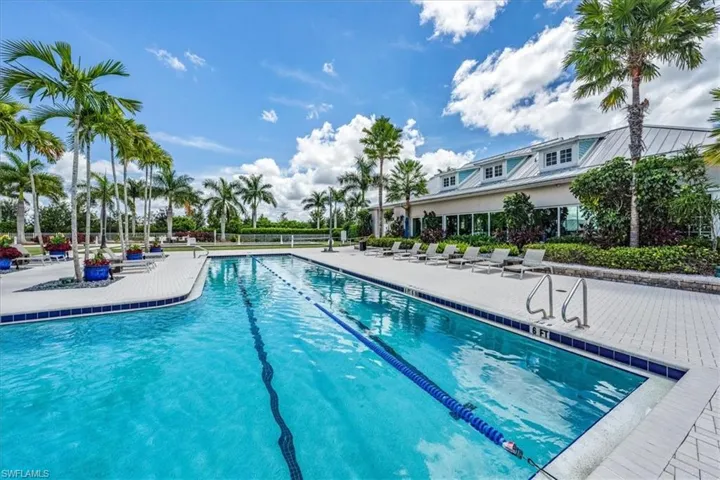 14517  Stern  WAY, Naples, FL 34114