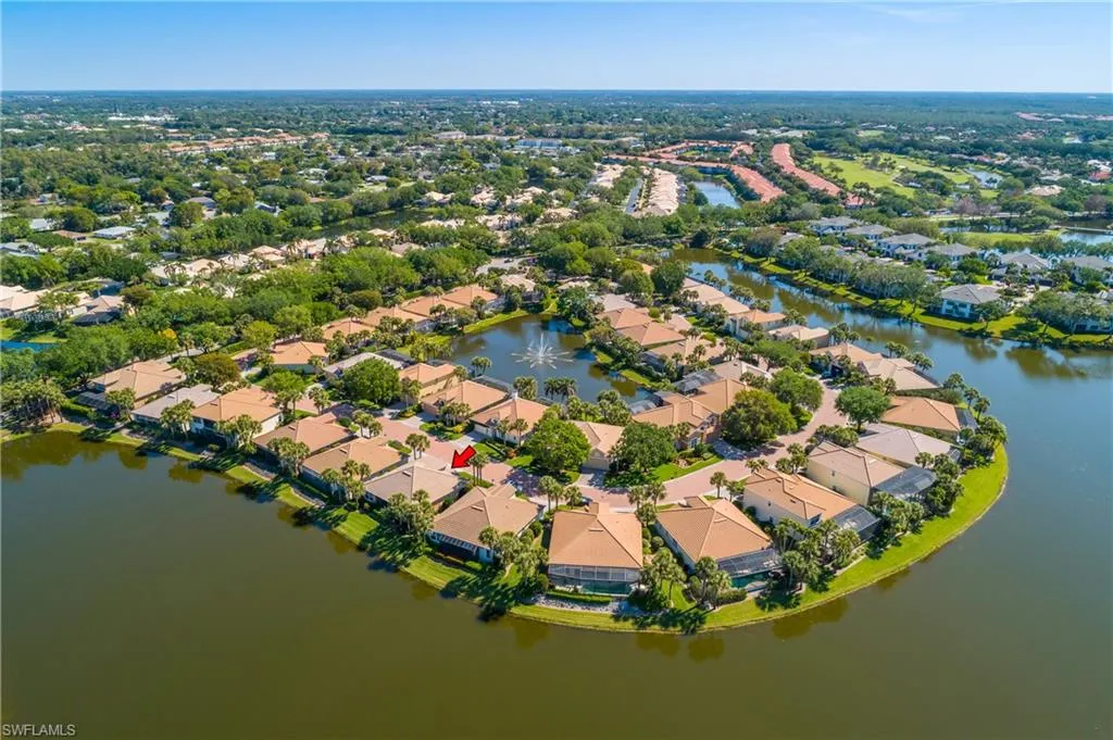 2272 Island Cove CIR, Naples, FL 34109,225028986