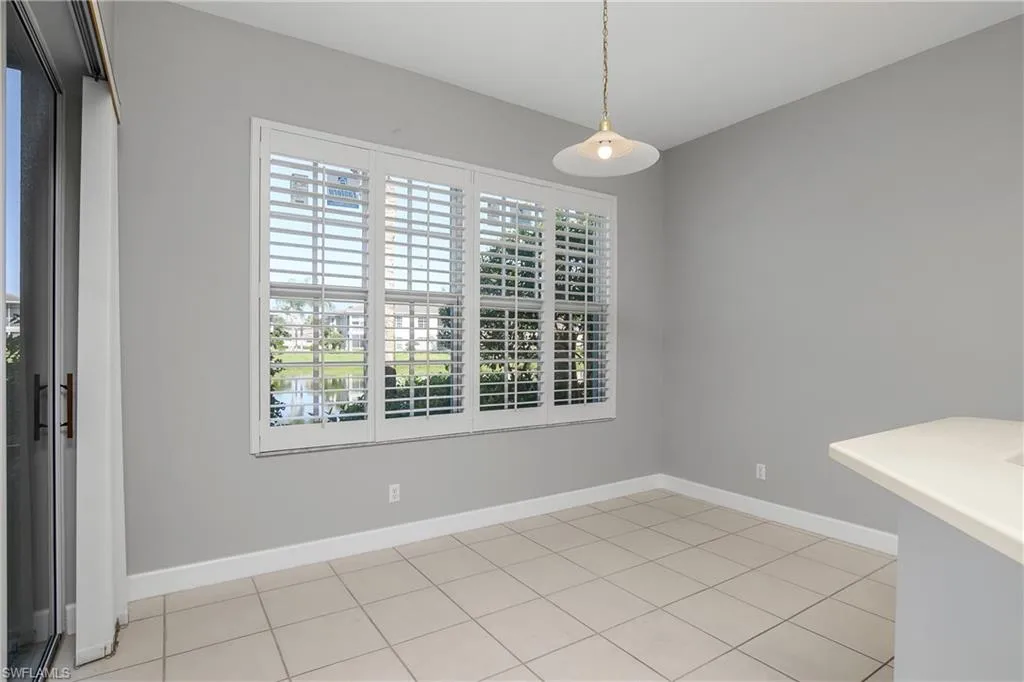 2272 Island Cove CIR, Naples, FL 34109,225028986