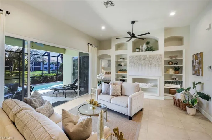 2328  Island Cove  CIR, Naples, FL 34109